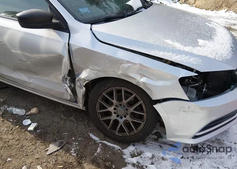 2016 Volkswagen Jetta 1.4T S z USA, uszkodzony, nr VIN 3VW267AJ3GM258623